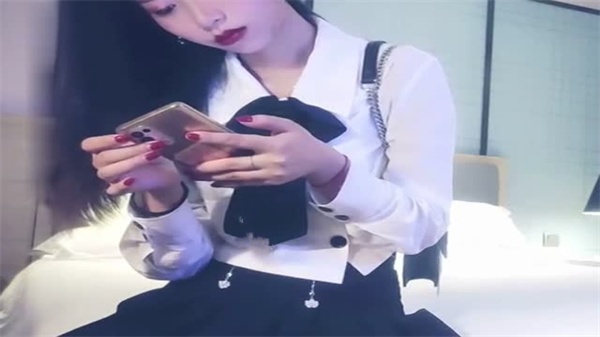 网约赵总车震极品女神 巨乳爆操内射骚穴
