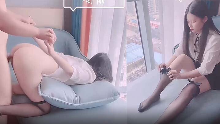 司雨学妹黑丝足交肛塞双插，窗前爆操榨精狂射